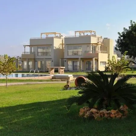 Mountain & Seaview Penthouse In A Village2