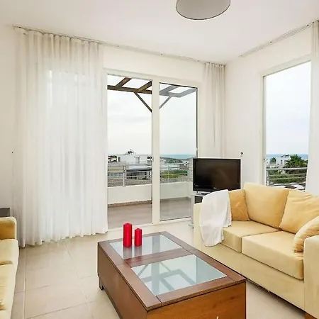 Apartament Mountain & Seaview Penthouse In A Village2
