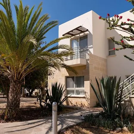 Mountain & Seaview Penthouse In A Village2 Apartament Agios Georgios (Girne)